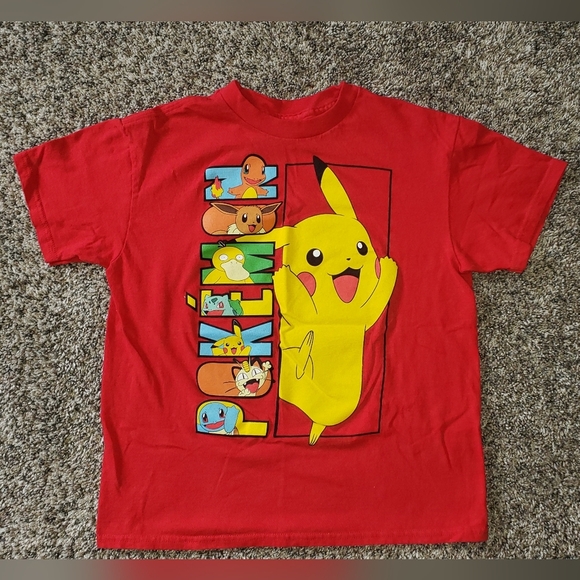 Pokemon| Pikachu Short Sleeve Graphic Tee - Picture 1 of 5